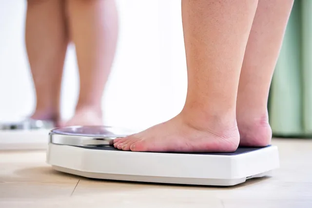 Popular Weight Loss Plans Court Controversy With Obesity Meds