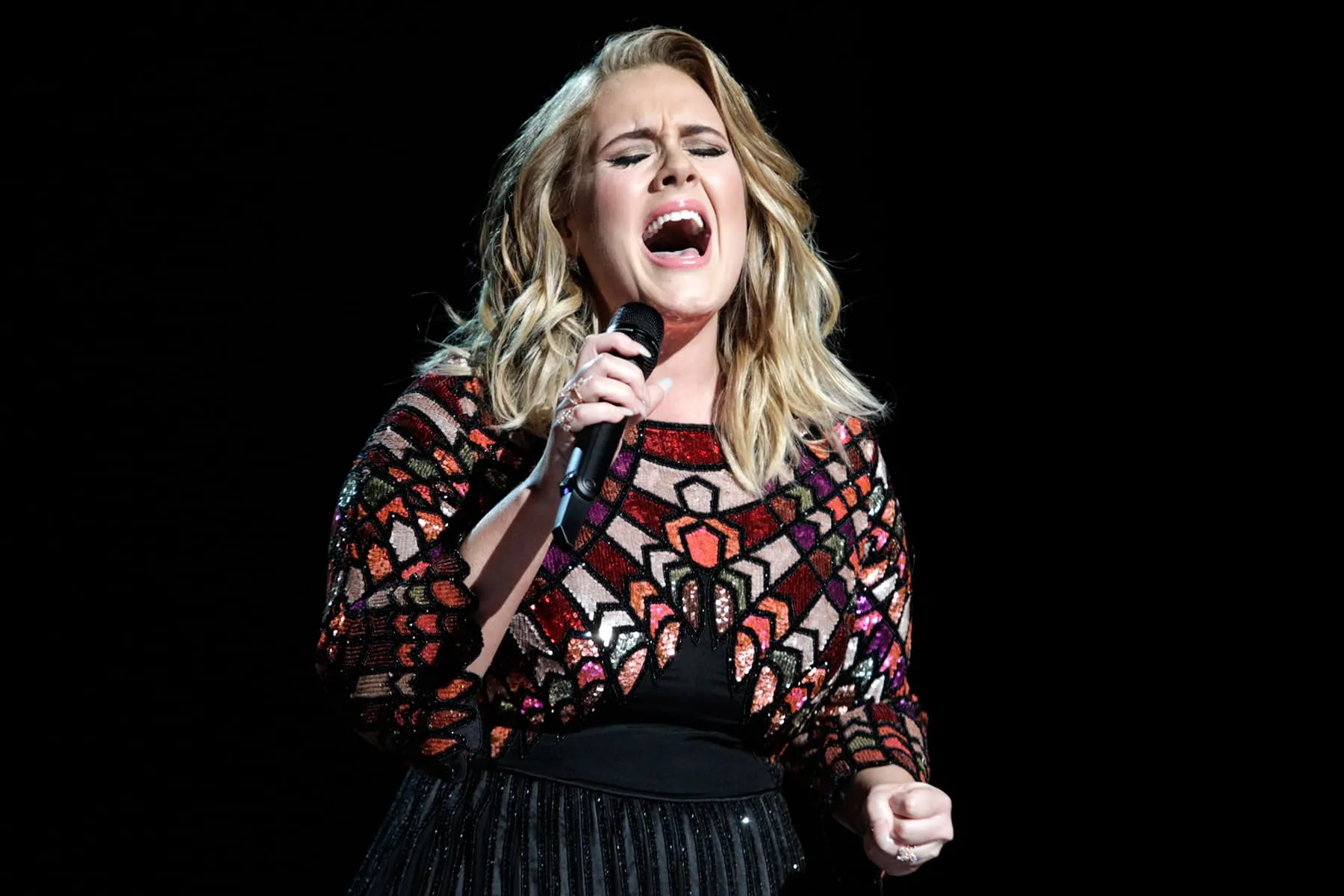 Adele’s Fungal Infection Has People Talking About Jock Itch