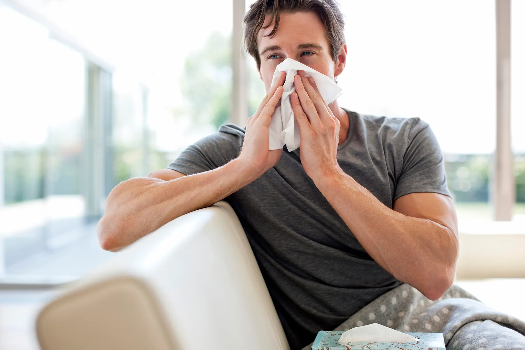 Why Guys React Differently to Colds