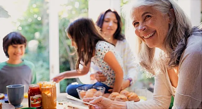 How Keeping In Touch With Relatives Is Good for You