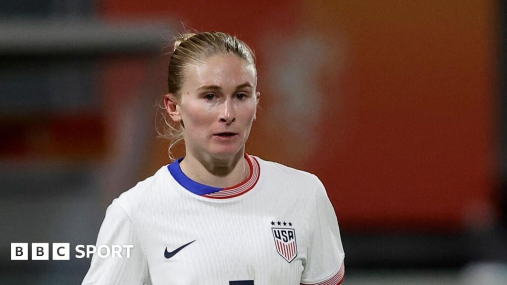 Arsenal sign USA defender Jenna Nighswonger from Gotham FC