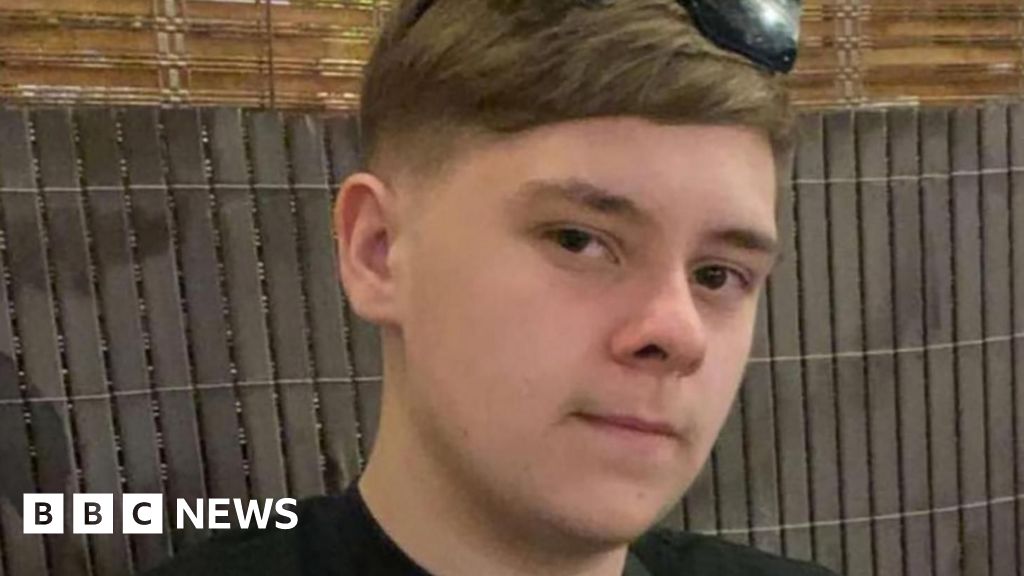 Tributes paid to boy, 15, after Sheffield school stabbing