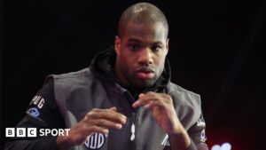 Daniel Dubois remains on track for a heavyweight bout against Oleksandr Usyk