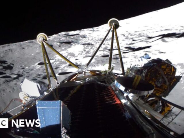spacecraft can’t complete Moon mission