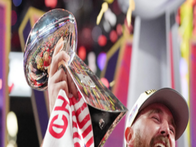 Travis Kelce: Kansas City Chiefs tight end will continue playing in 2025 season