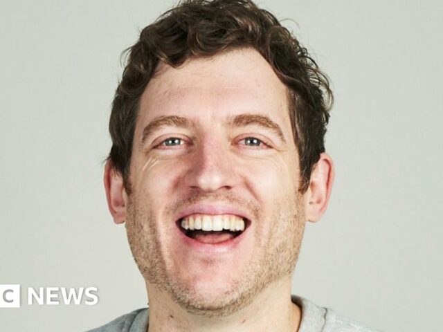Is Elis James linked to everyone in Wales?
