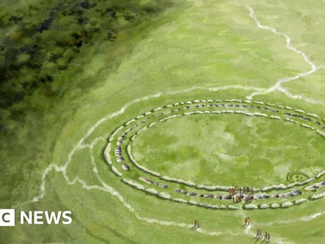 Dorset burial site revealed to be older than Stonehenge