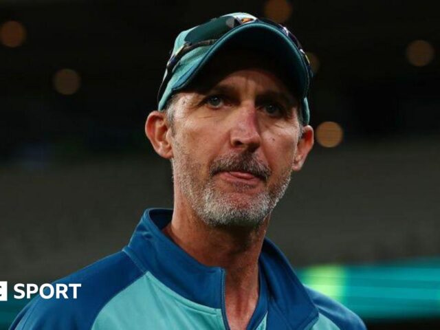 Jason Gillespie calls Pakistan head coach Aaqib Javed ‘a clown’