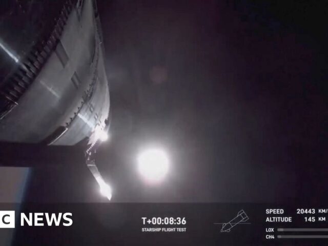 SpaceX rocket spins out of control in test flight failure