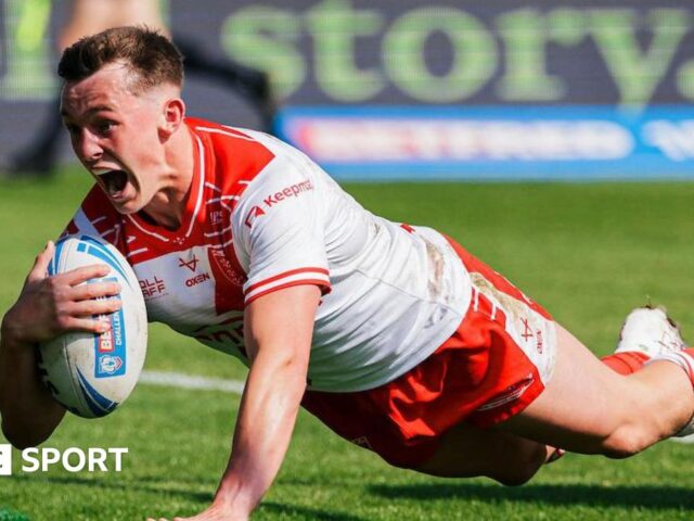 Challenge Cup semi-final: Hull KR 36-12 Catalans Dragons