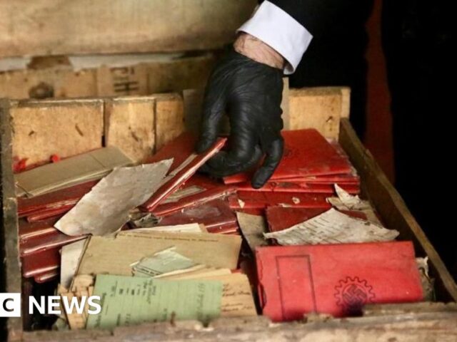 Crates full of Nazi documents found in Argentine court’s basement