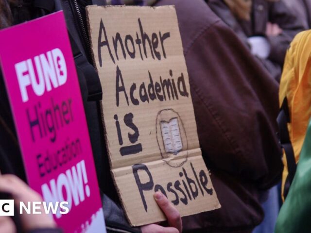Four in 10 universities face financial challenges