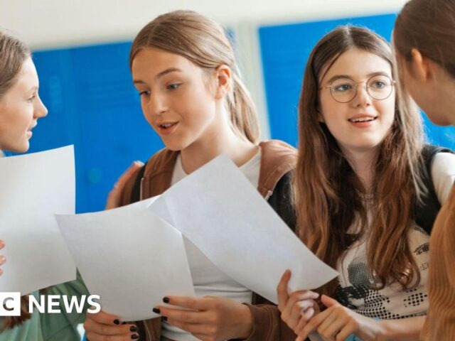 GCSE results day to change for thousands of students with new app