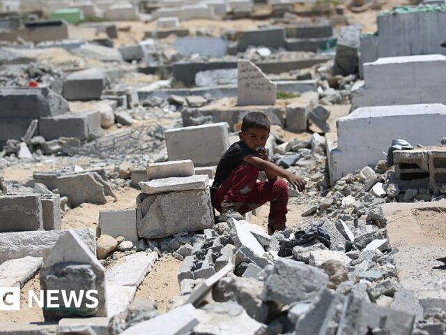 Gaza now worse than hell on earth, humanitarian chief tells BBC